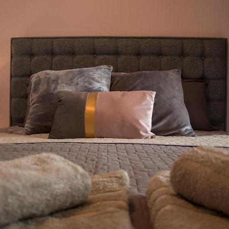 Silene Luxury Apartment Néa Péramos Esterno foto