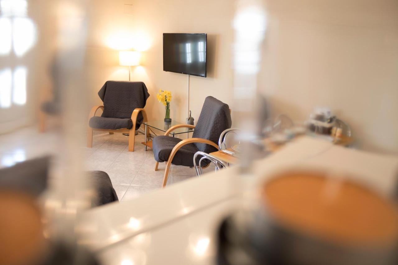 Silene Luxury Apartment Néa Péramos Esterno foto
