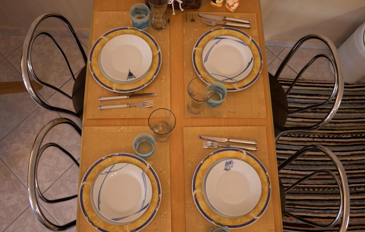 Silene Luxury Apartment Néa Péramos Esterno foto